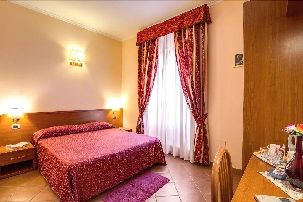 Room, B&B Millyhouse, Naples