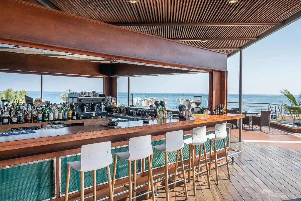 Bar, Cretan Dream Resort & Spa, Crete