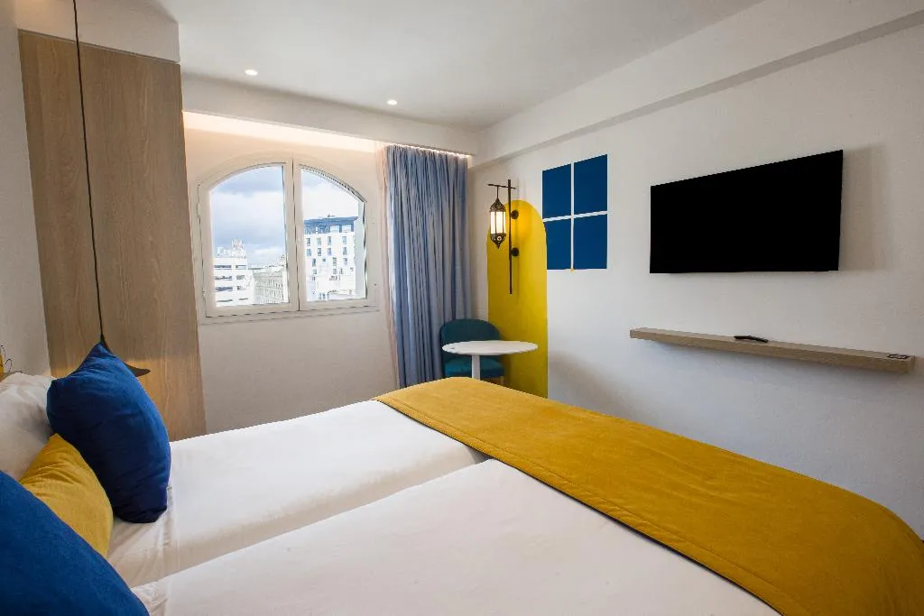 TRIPLE EXECUTIVE CITY VIEW Room, Carlton, Tunisia