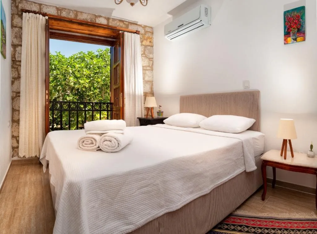 Room FOUR BEDROOMS Room, Flores Hotel Alacati, Izmir