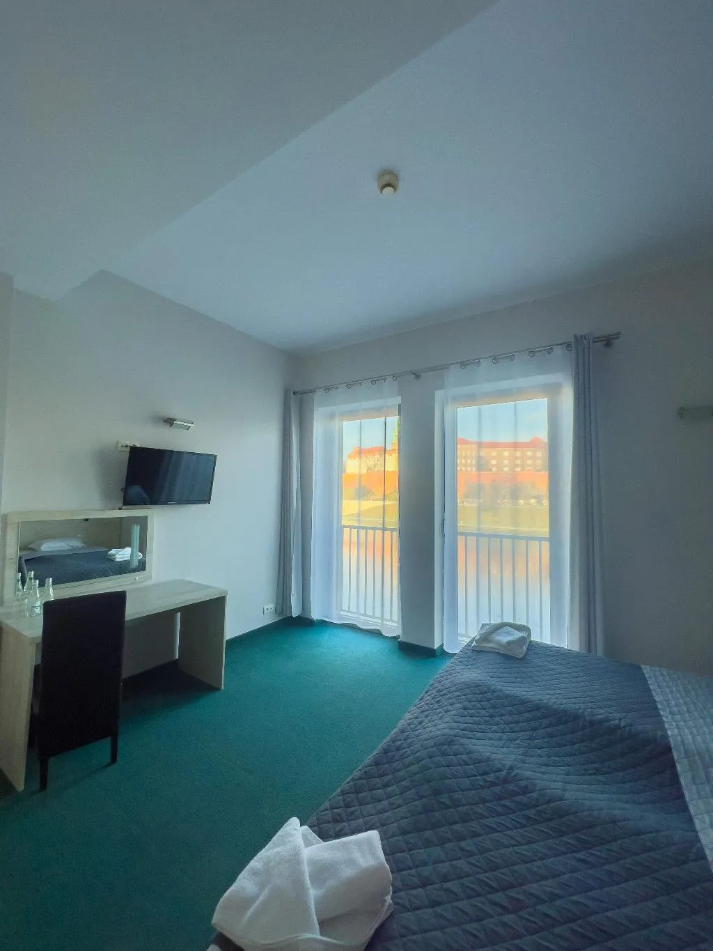 Double or Twin RIVER VIEW Room, Poleski, Krakow