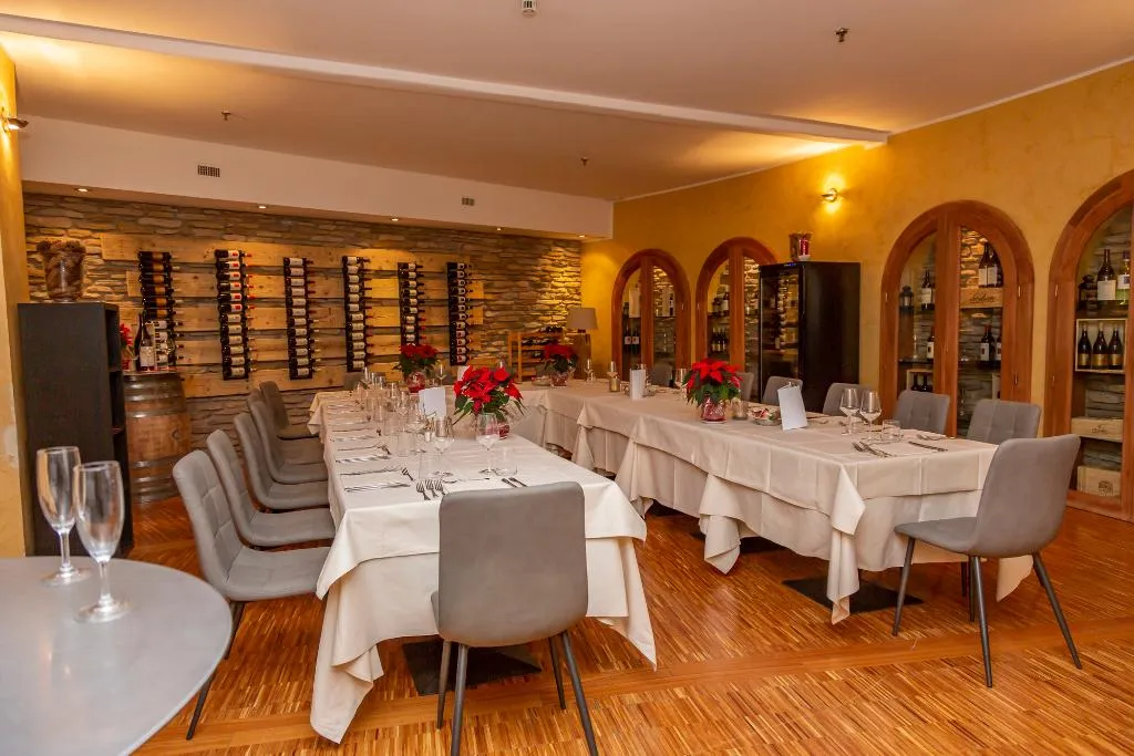 Restaurant, Hotel la Torre Spa & Restaurant, Milan