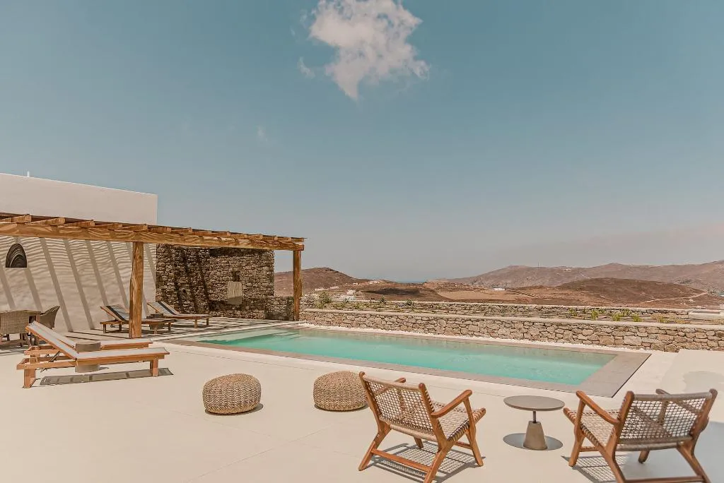 VILLA TWO BEDROOMS Room, Amarelo Suites, Mykonos