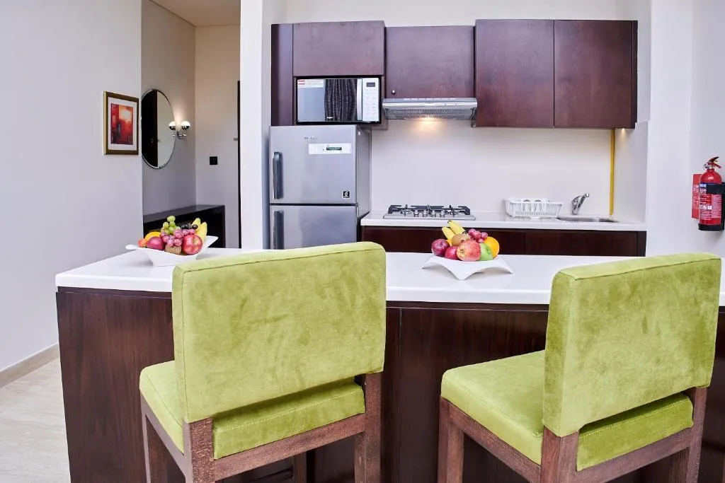 APARTMENT ONE BEDROOM Room, Carlton Dubai Creek Hotel, Dubai