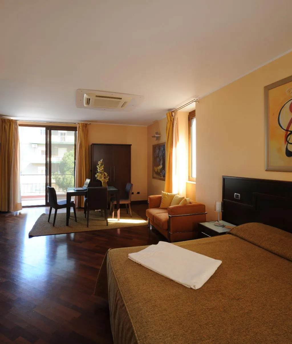 JUNIOR SUITE STANDARD Room, Panorama, Catania