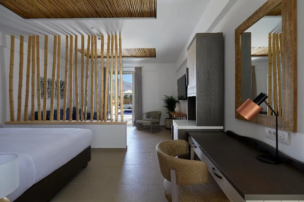JUNIOR SUITE KING SIZE BED Room, Sea Breeze Santorini Beach Resort, Curio Collectio, Santorini