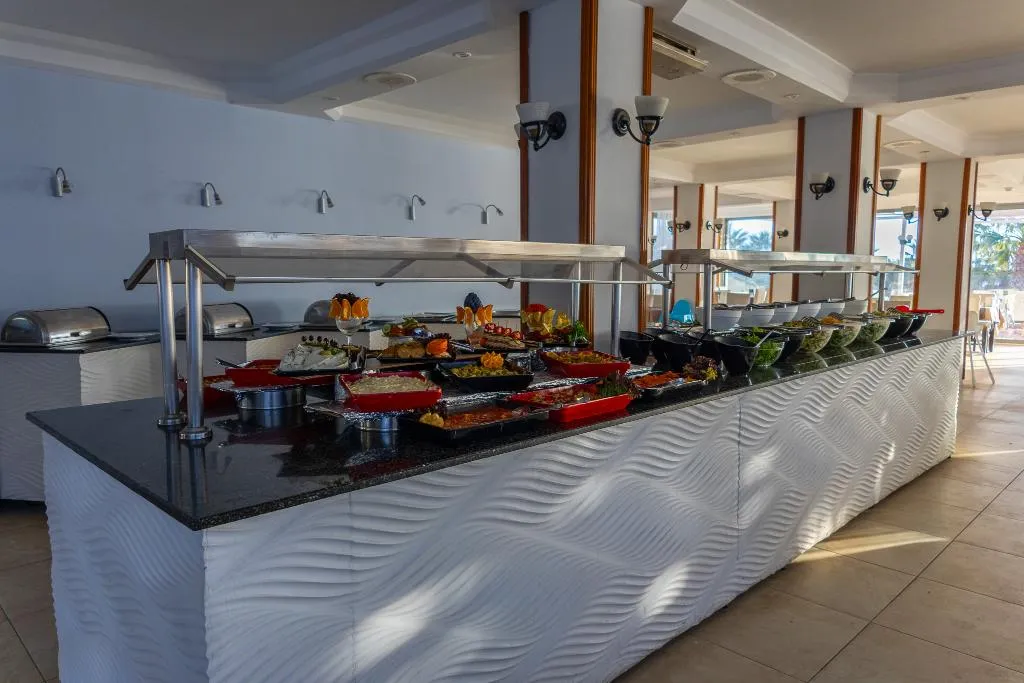 Restaurant, Sentinus Beach Hotel, Izmir