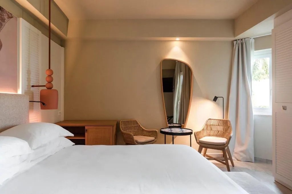 Room, Penha Longa, Lisbon