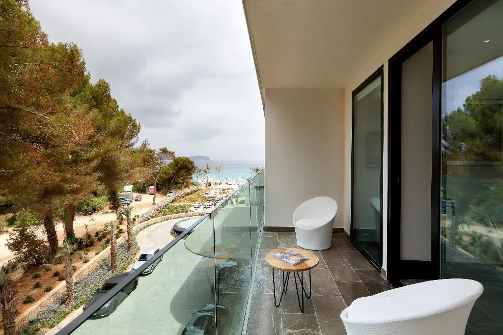 DOUBLE SINGLE USE DELUXE Room, Bless Ibiza Cala Nova, Ibiza