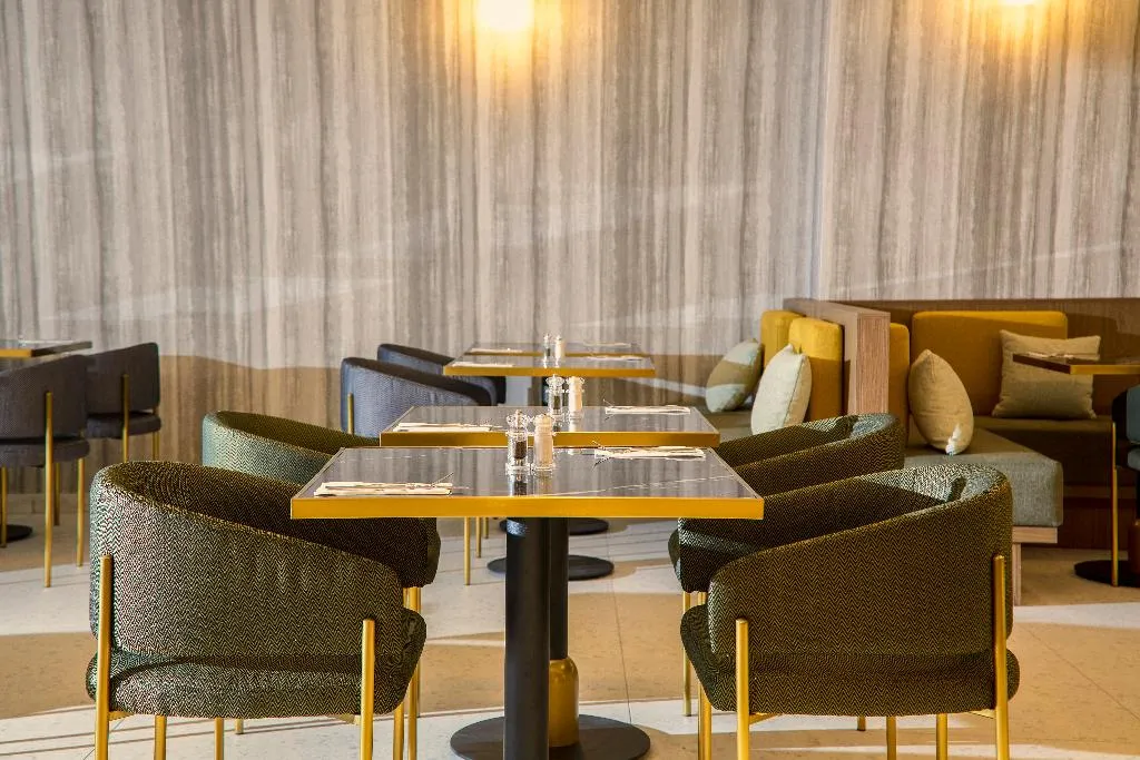 Restaurant, Novotel Malta Sliema, Malta