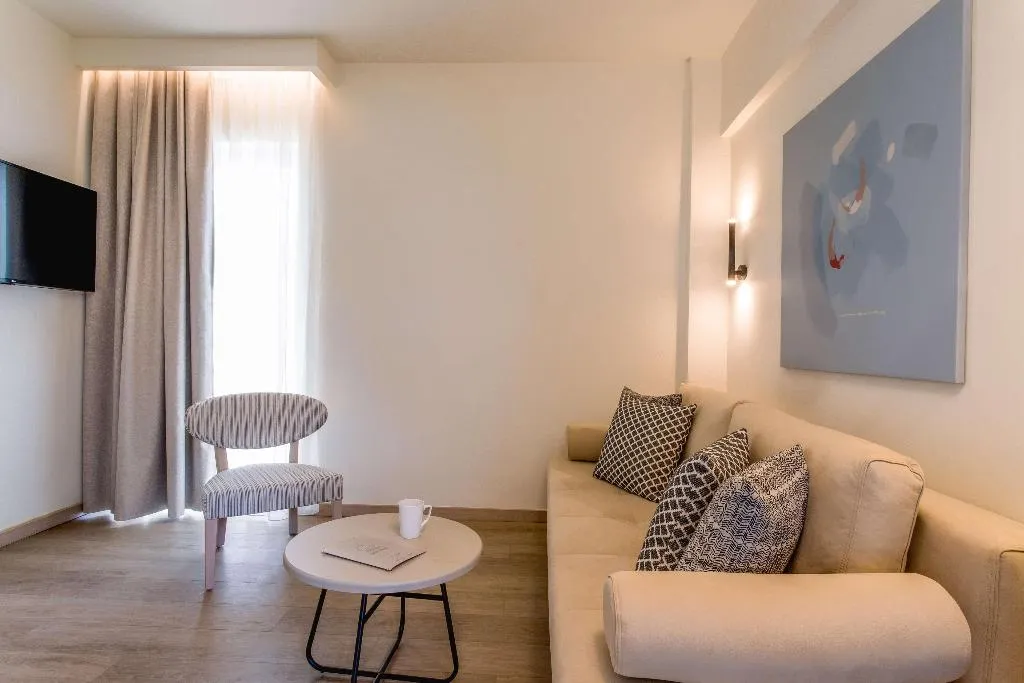 FAMILY ROOM POOL VIEW TWO BEDROOMS Room, Kosea Boutique Hotel, Kos