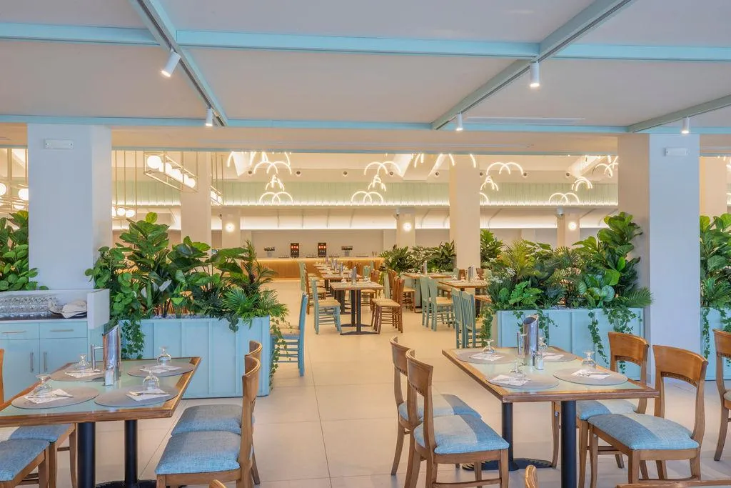 Restaurant, Golden Coast, Athens