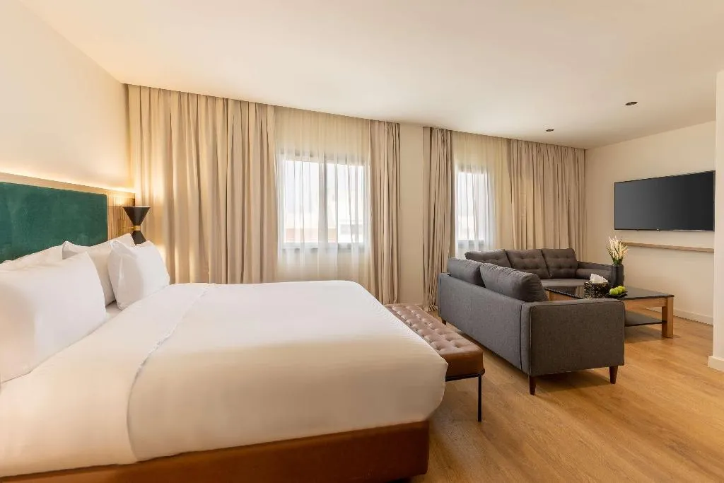 SUITE KING SIZE BED Room, Best Western Plus Casablanca City Center, Casablanca