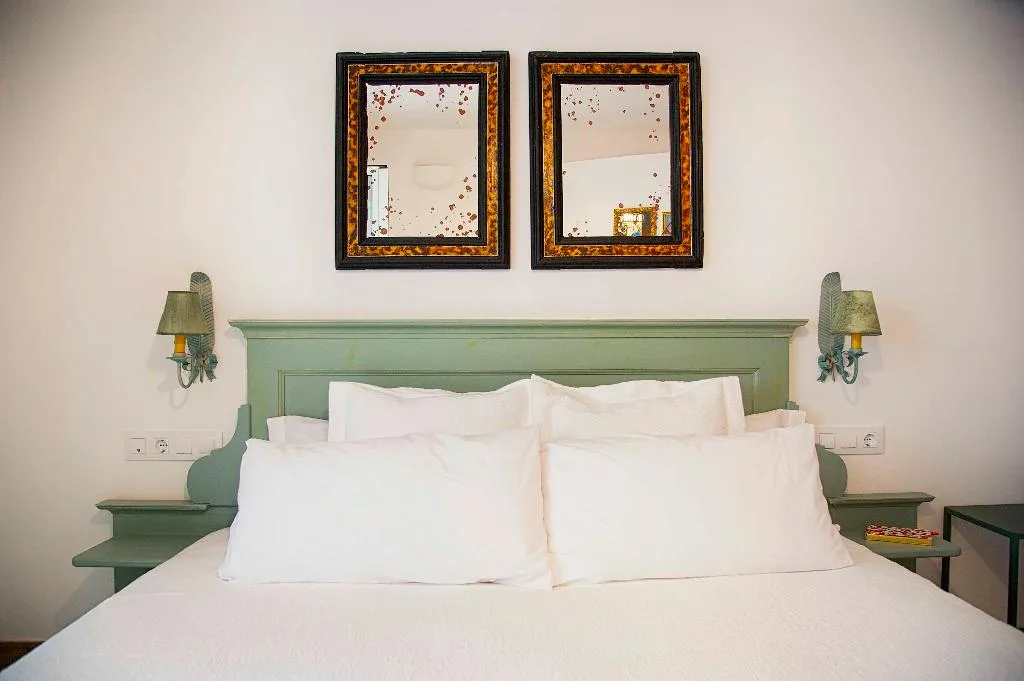 APARTMENT DELUXE Room, Overland Suites Catedral Luxury Apartments, Seville