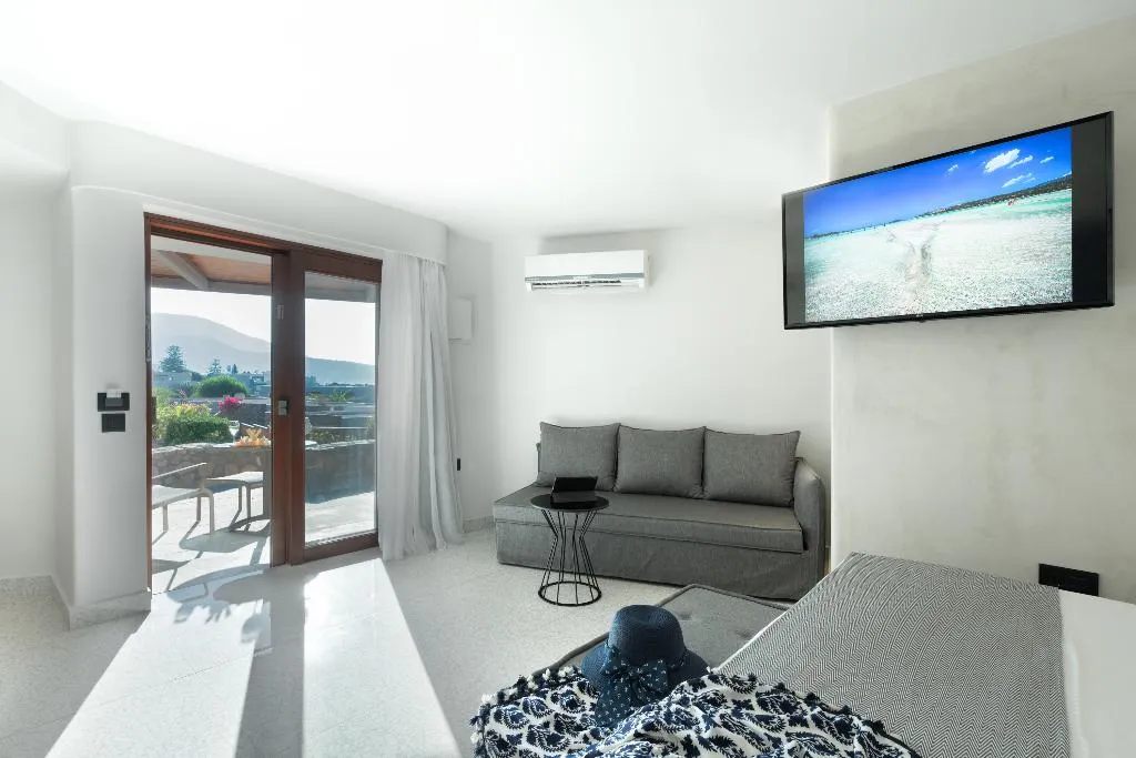 BUNGALOW GARDEN VIEW Room, Ikaros Beach Luxury Resort Spa, Crete