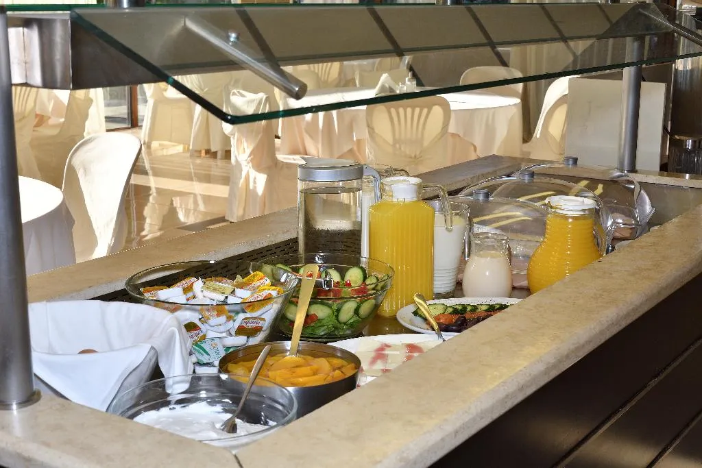 Restaurant, Four Seasons (SKG), Halkidiki
