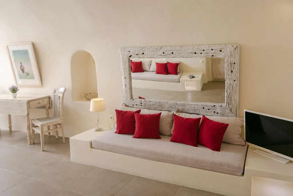 CAVE SEA VIEW HONEYMOON Room, Oia Mare Villas, Santorini