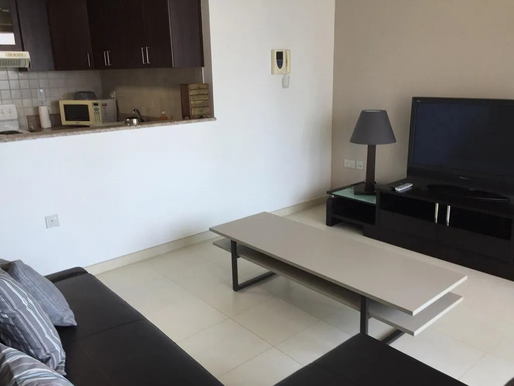 Room, Elite 6, Dubai