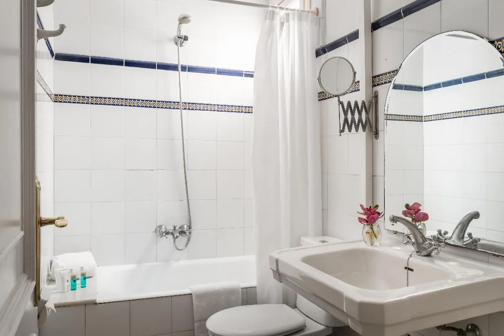 Double or Twin STANDARD Room, Hotel Medium Renaixença, Costa Brava