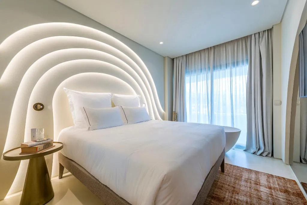 SUITE EXECUTIVE SEA VIEW Room, Isla Brown Corinthia Resort & Spa, Curio Collect, Athens