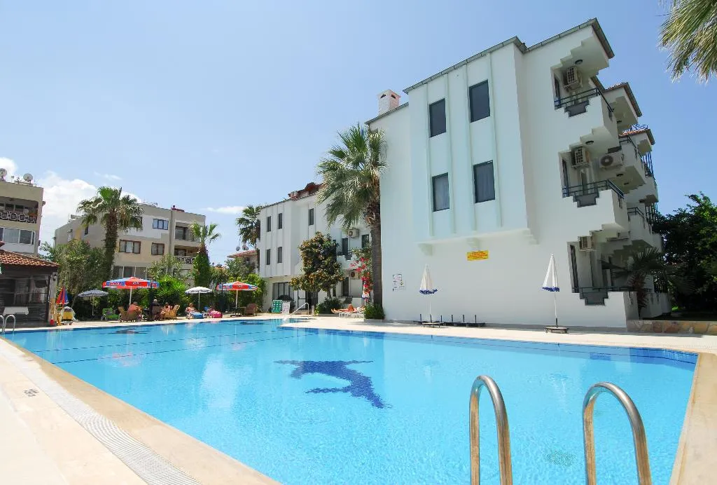 Pool, Oykun, Dalaman