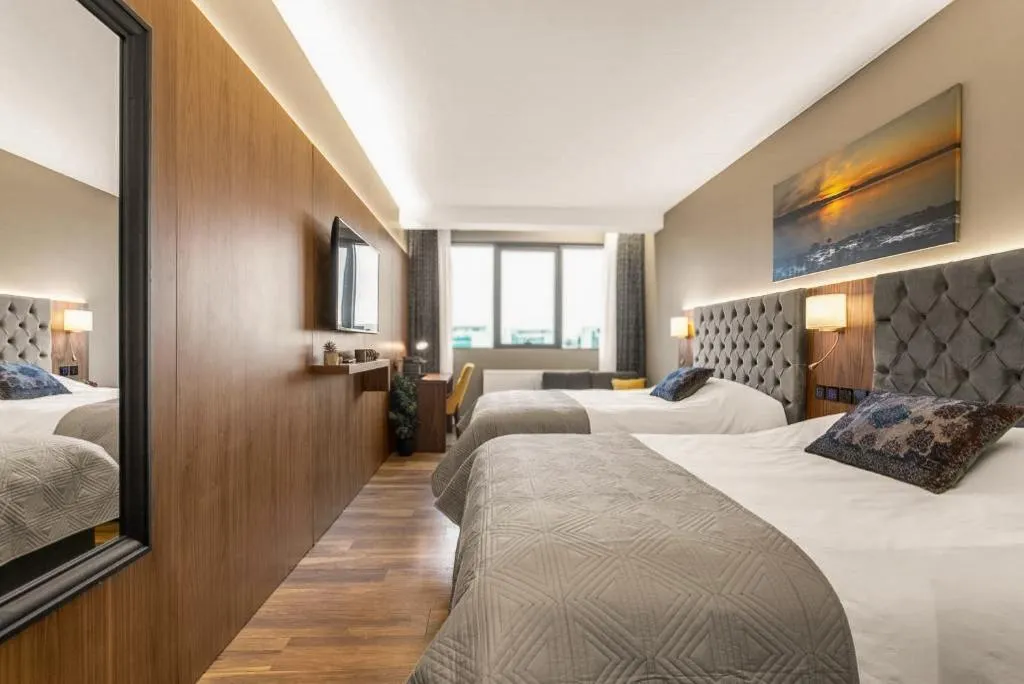 QUADRUPLE DELUXE Room, Hotel Muli, Reykjavik