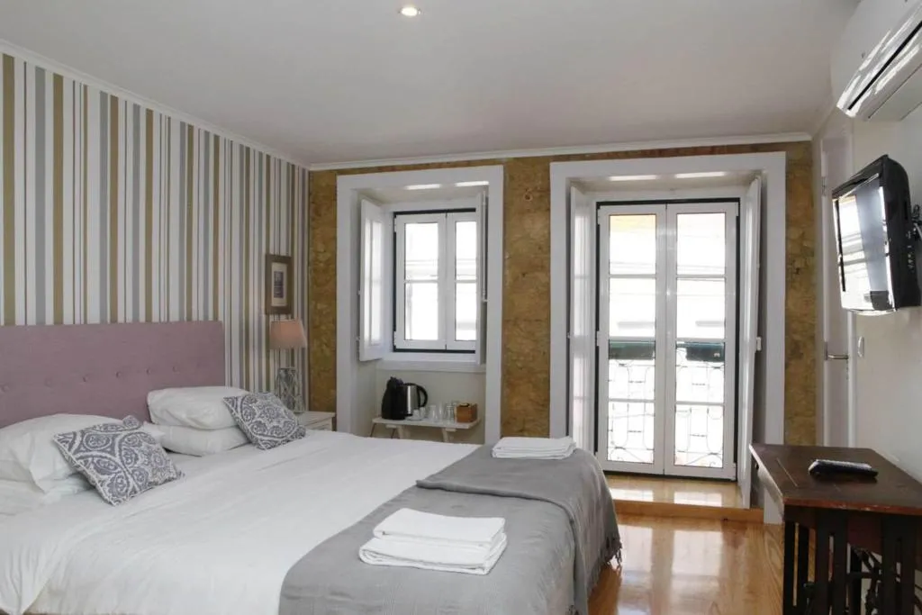 Room, Flores Guest House, Lisbon