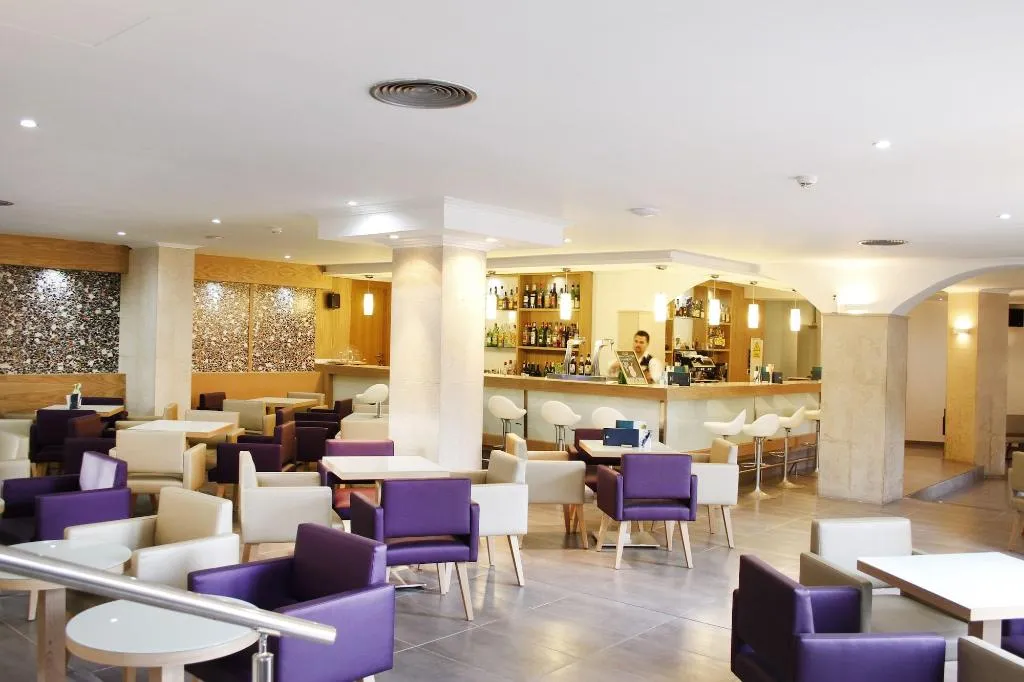 Bar, Hotel Morlans, Majorca