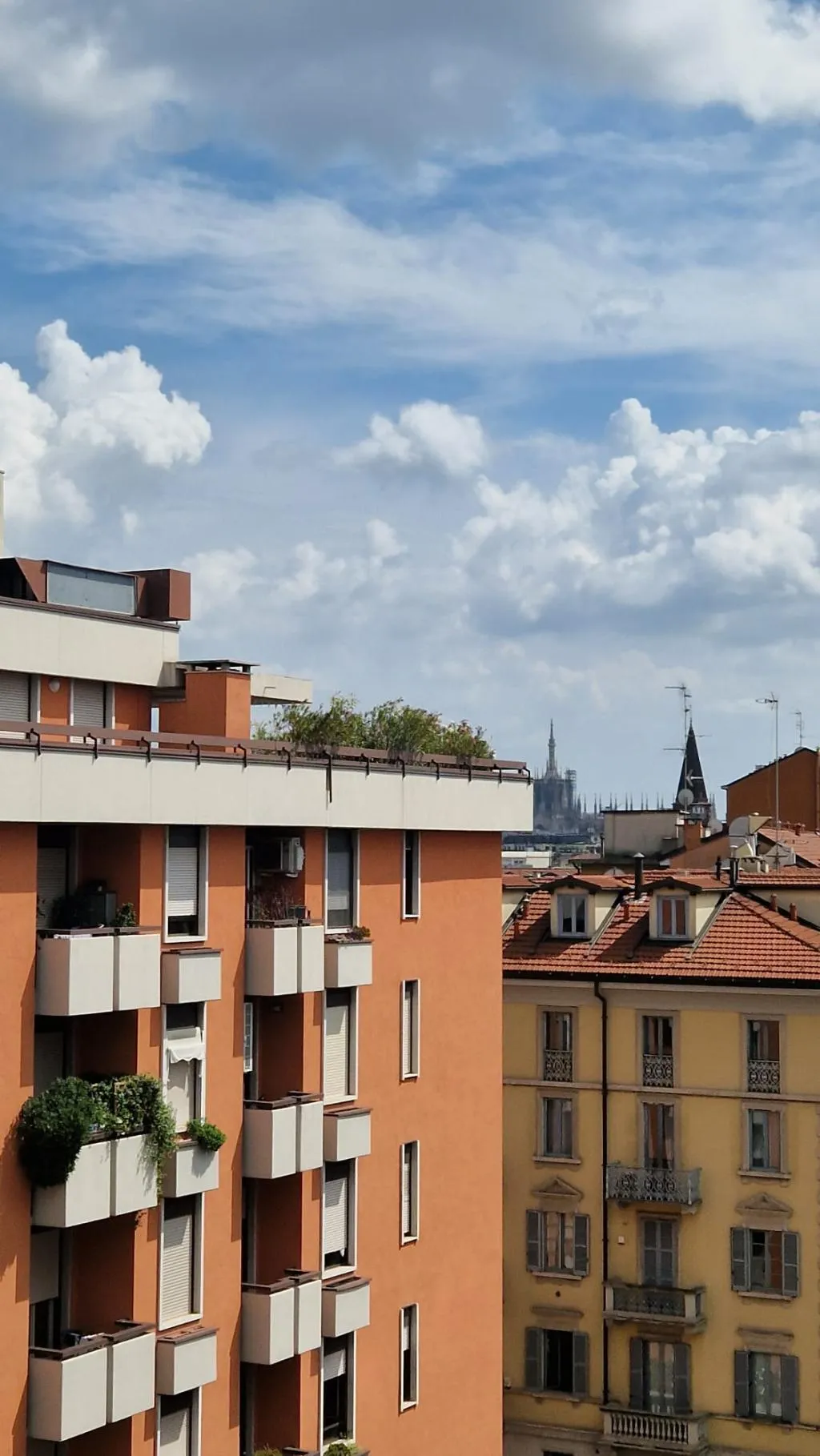 APARTMENT BASIC Room, Style Homes, Milan