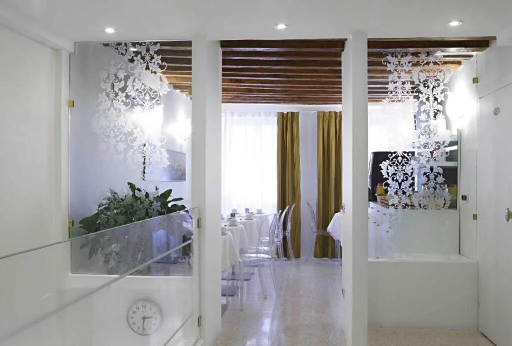 Lobby, Hotel Adriatico, Venice