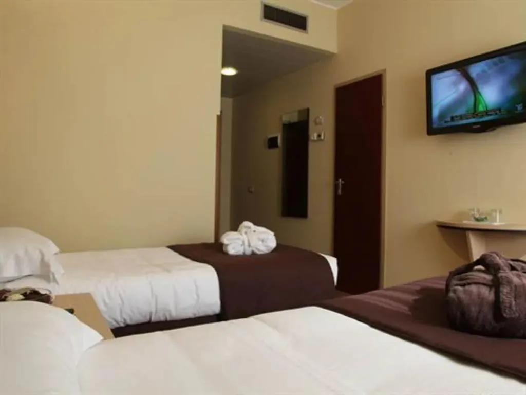 Room, B&B Hotel Milano Portello, Milan
