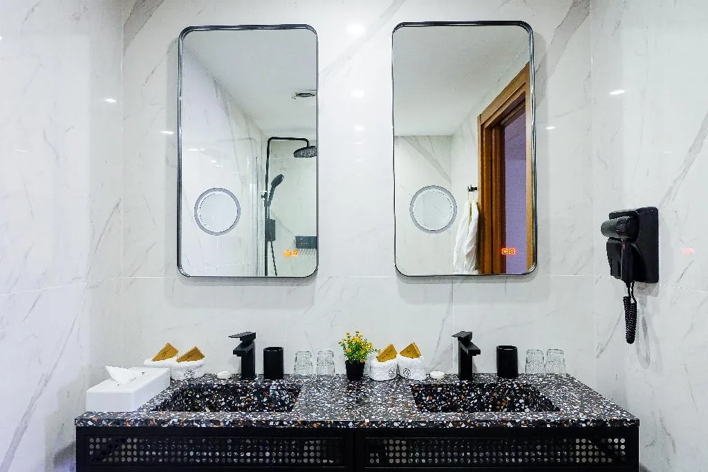 SUITE SEA VIEW WITH TERRACE Room, Grands Suites Hotel Residences & Spa, Malta