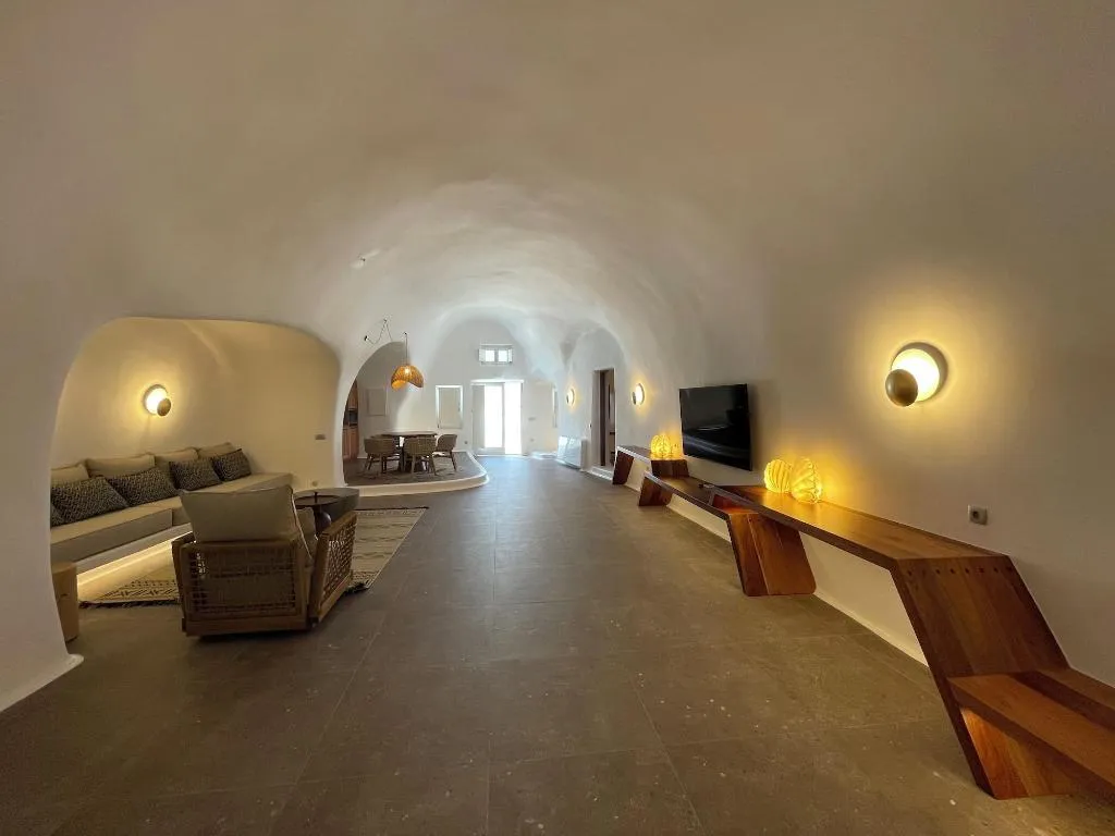 Room, Victoria Caves, Santorini