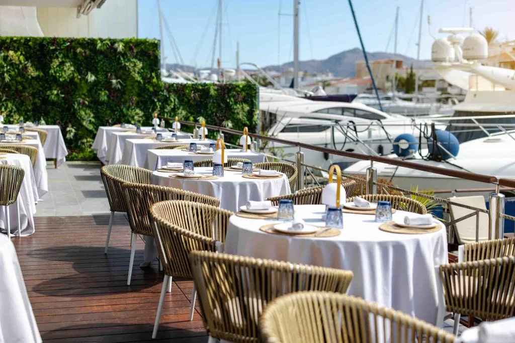 Terrace, Hotel Port Salins by Pierre & Vacances, Costa Brava