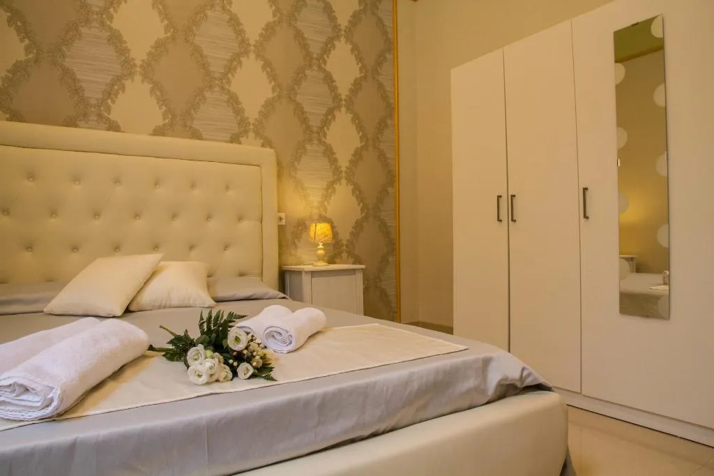 Room, Magister, Rome
