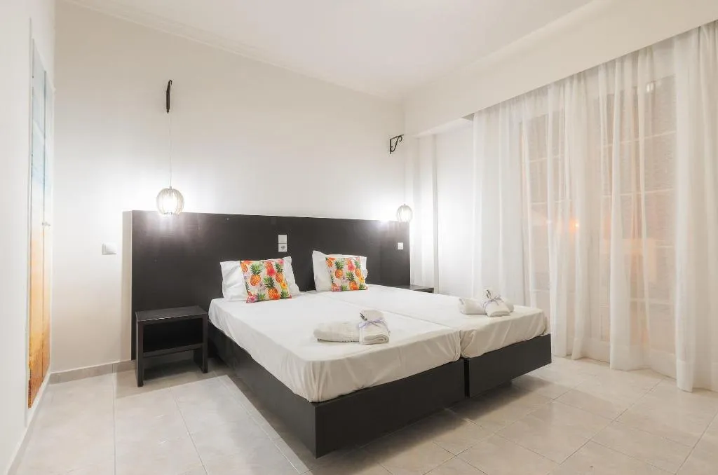 Room, Mouria Studios & Apartments, Zante
