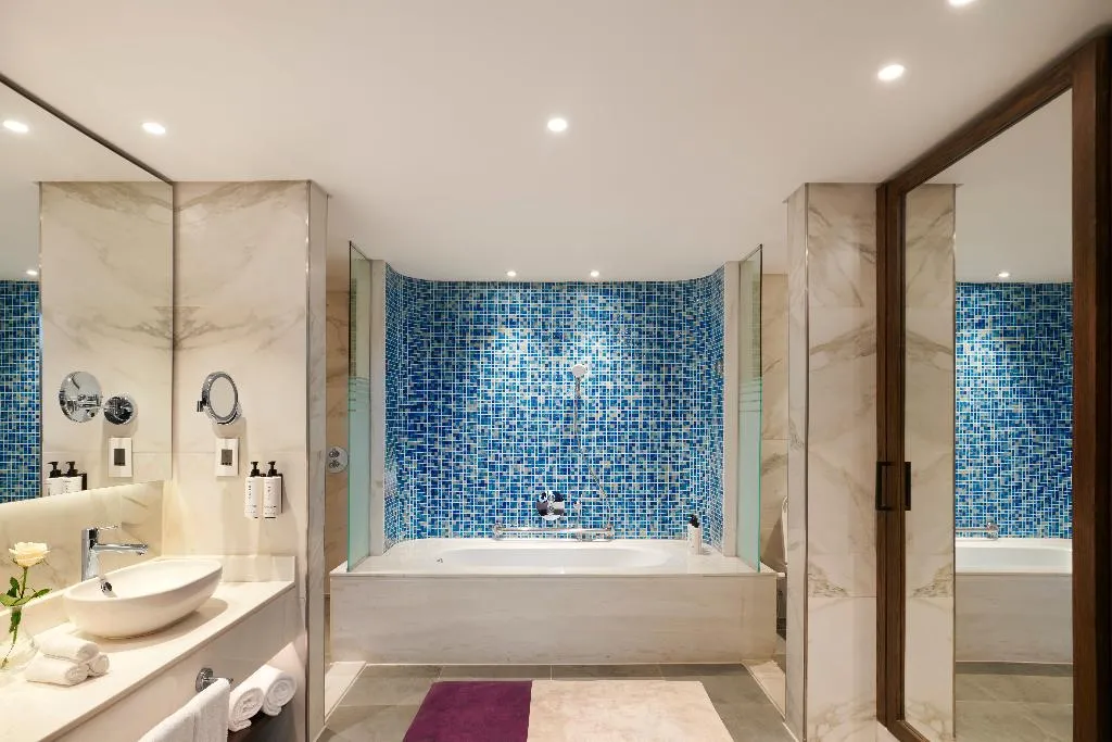 SUITE CLUB WITH VIEWS Room, Crowne Plaza West Cairo - Arkan, Cairo