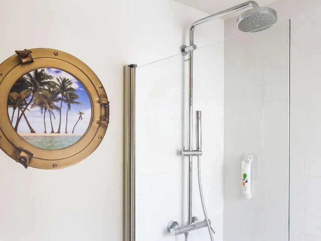 DOUBLE WITH DOUBLE BED Room, Ibis Styles Lisboa Centro Liberdade NE, Lisbon