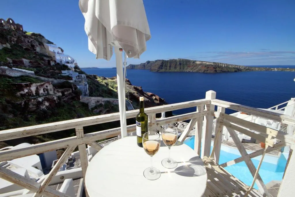 CAVE SEA VIEW HONEYMOON Room, Oia Mare Villas, Santorini