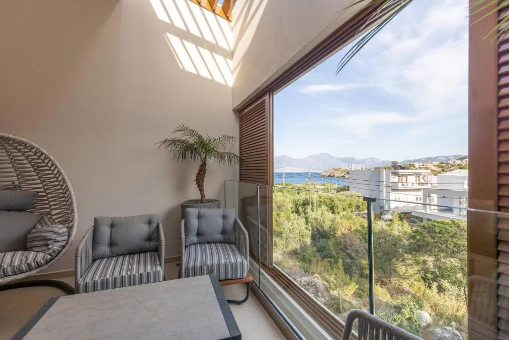 JUNIOR SUITE CAPACITY 4 Room, Lazar Lux Suites - Ammoudara, Crete