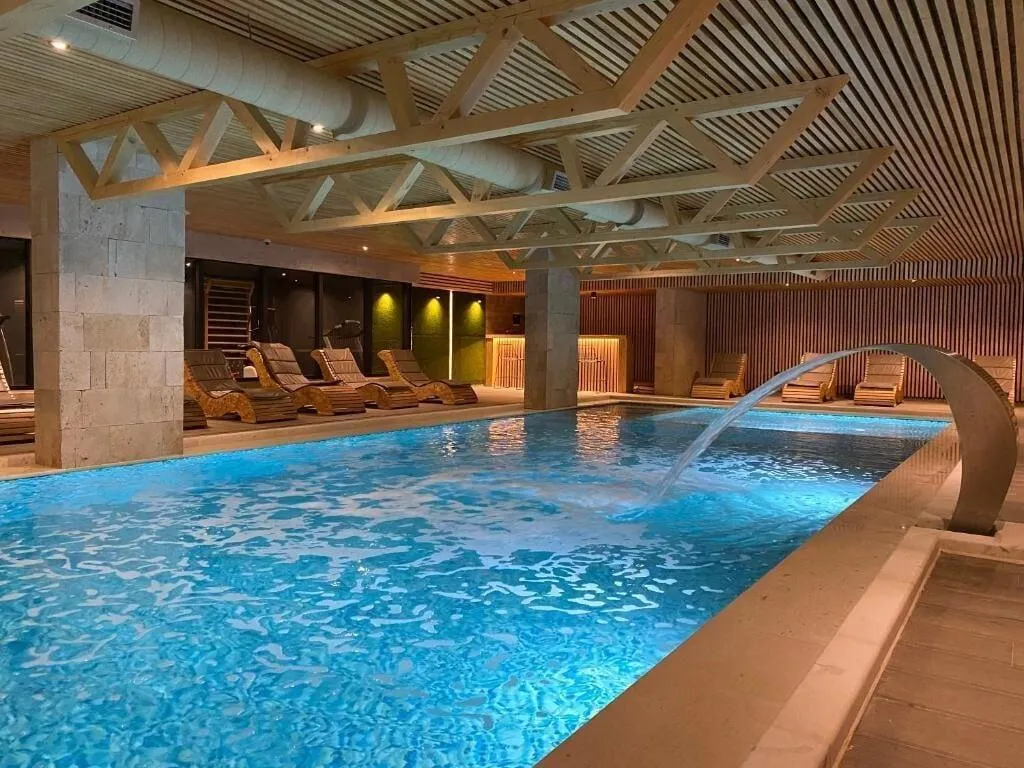 Sports and Entertainment, Eter Hotel, Durres