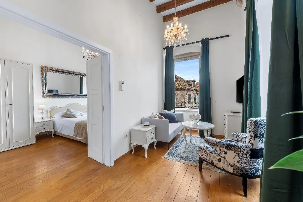 SUITE DELUXE Room, Palmotta Palace, Dubrovnik
