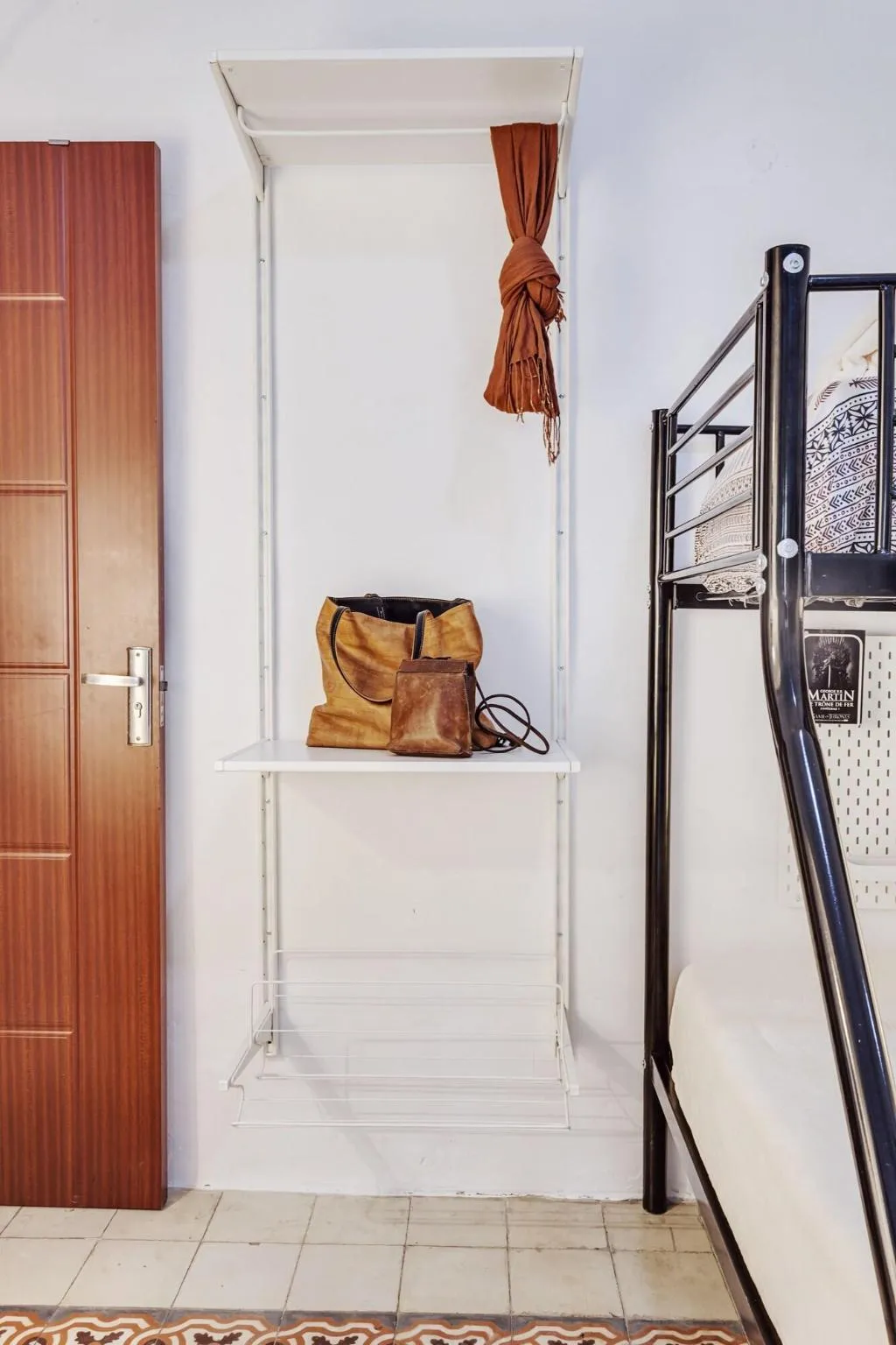 Room, Granny's Inn - Hostel, Malta