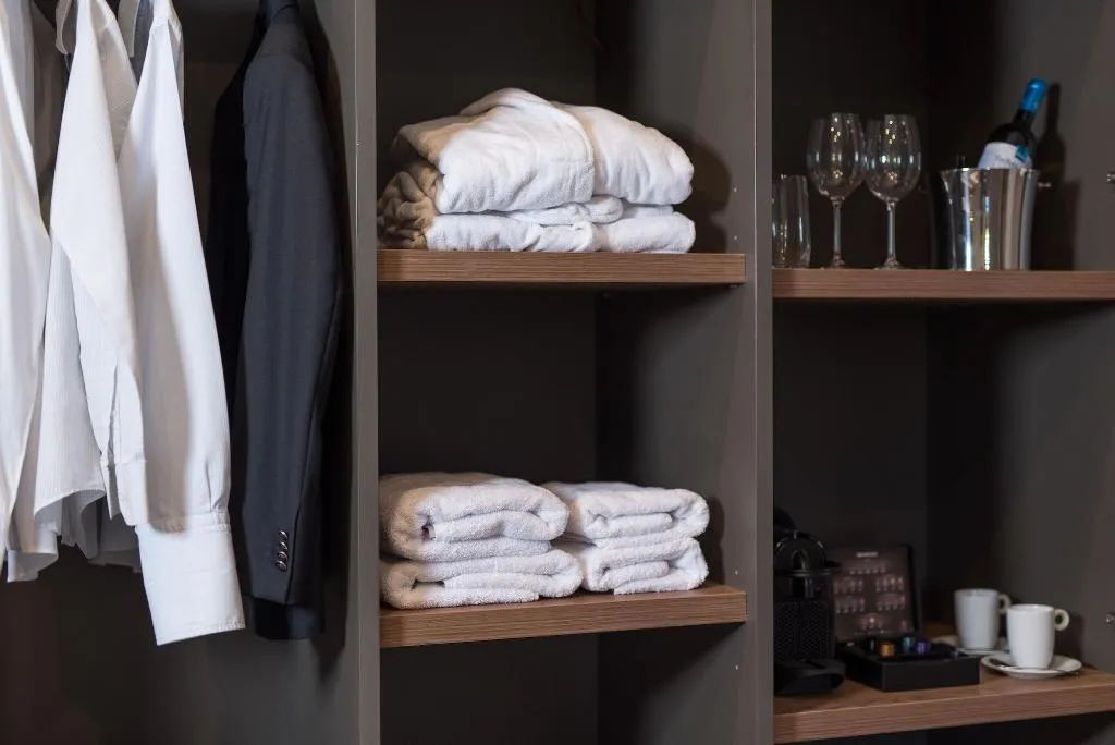 Room, Minaret Suites & Apartments, Crete