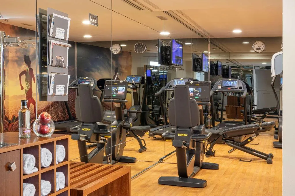 Sports and Entertainment, Hotel Colón Gran Meliá, Seville