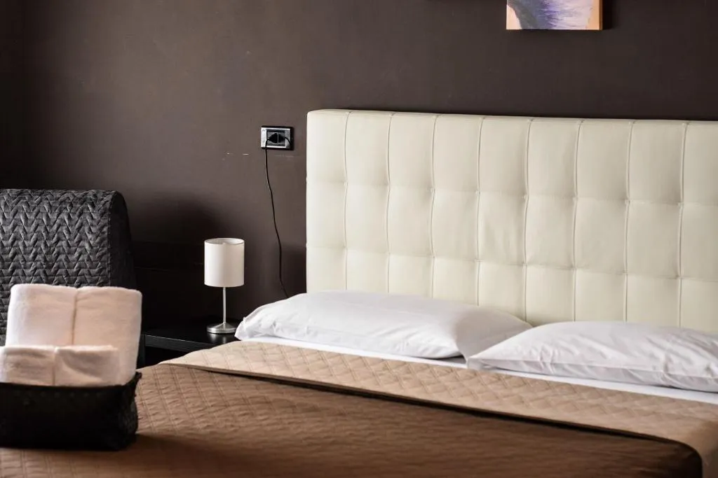 Room, Hotel Kennedy, Naples