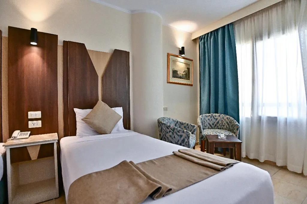 SINGLE SUPERIOR RIVER VIEW Room, Swiss Inn Nile, Cairo