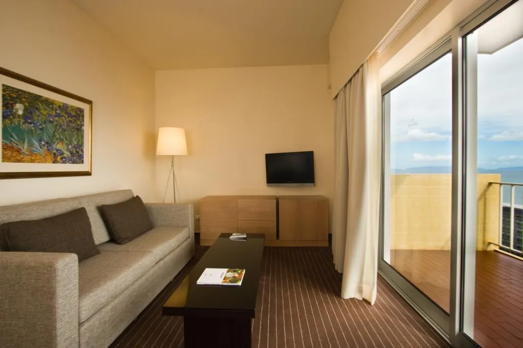 SUITE EXECUTIVE SEA VIEW Room, Girassol Suite Hotel, Madeira
