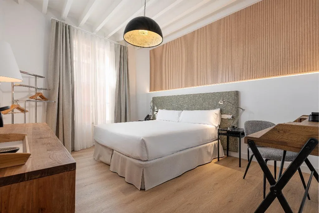 Double or Twin PREMIUM Room, Brondo Architect, Majorca