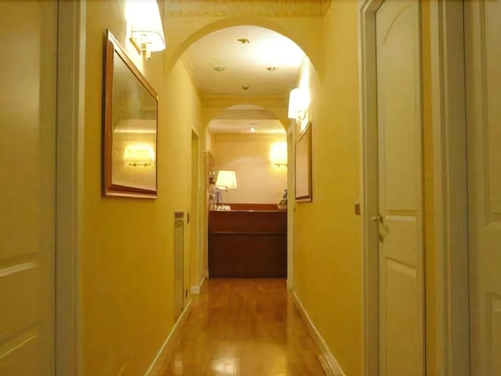 Lobby, Hotel Fenicia, Naples